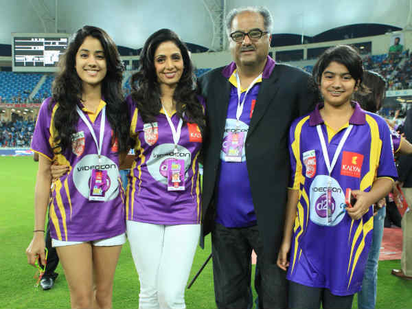Sridevi Kapoor With Her Family