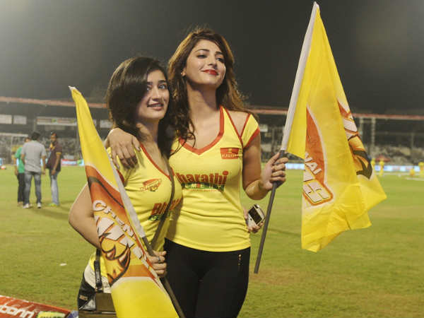Akshara With Shruti