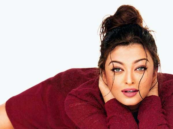 Aish's Hot Pics