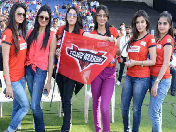 Telugu Warriors Beats Bhojpuri Dabanggs