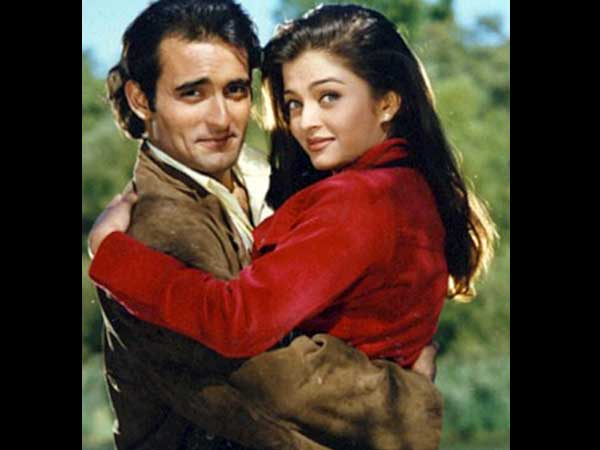 Aish With Her Heroes