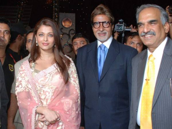 Aishwarya With Big B