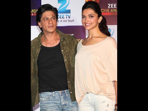 SRK-Deepika's Pics