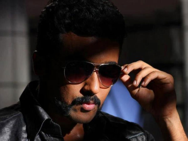 Set Against Tuticorin Backdrop Set Against Tuticorin Backdrop