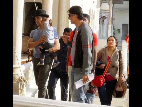Aamir With Son Azad