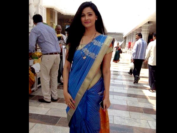 Mental On The Sets Pics