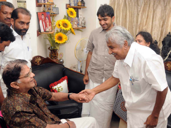 Oommen Chandy With Jagathy