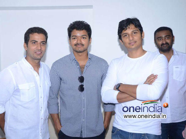 Vijay And Jeeva At Jilla Muhurat Vijay And Jeeva At Jilla Muhurat