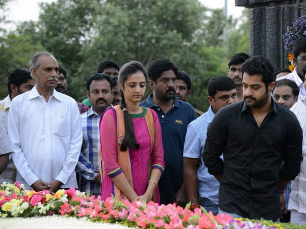 Jr NTR Showed His Respect 