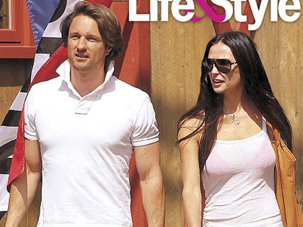 Demi Moore dating Martin Henderson Demi Moore dating Martin Henderson