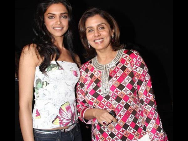 Neetu With Deepika