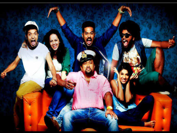 Asif Ali, Bhavana Playing Leads In Honey Bee