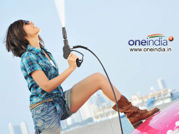 Starring Saif Ali Khan