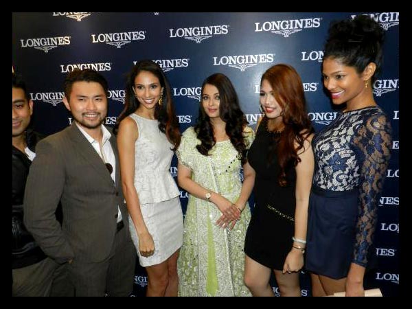 Fans With Aish Fans With Aish