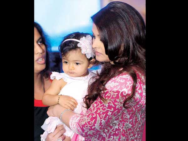 Aishwarya With Her Kid