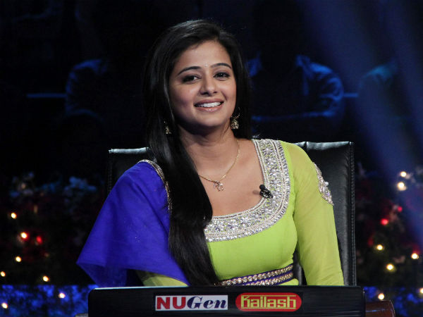 Bhavana, Ashish Vidyarthi Come to Her Rescue