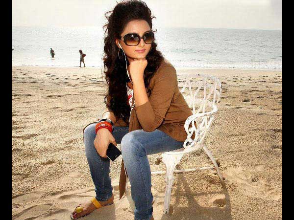 Manju And Controversies