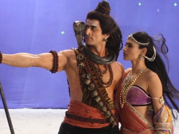 Mohit Raina And Sonarika Bhadoria