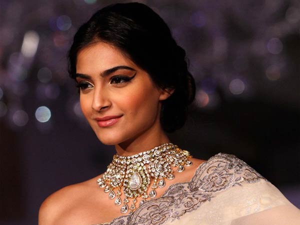 Do you and your father Anil Kapoor have any common habit? 