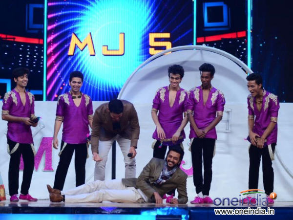 Grand Masti Boys With MJ 5