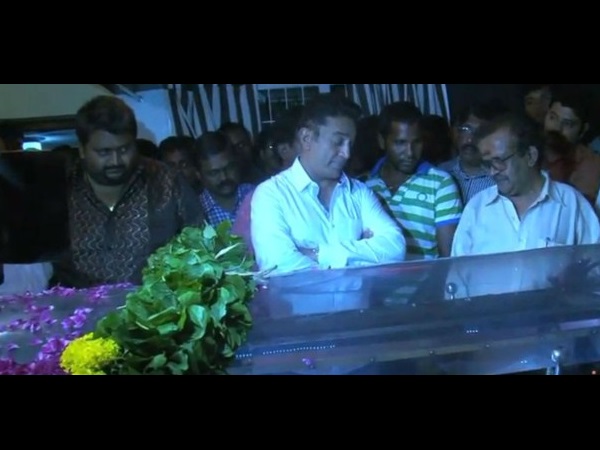 Kamal Hassan Paying Last Trbute Kamal Hassan Paying Last Trbute