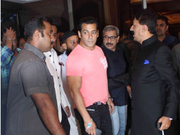 Salman Khan At Iftar Party