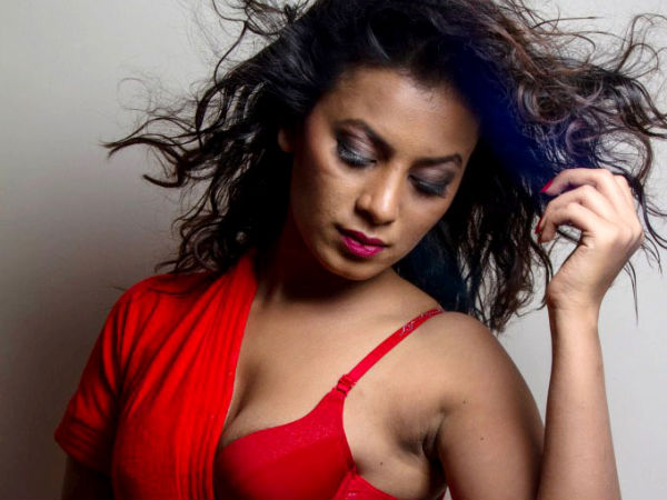 Roopa Does Pooja Gandhi