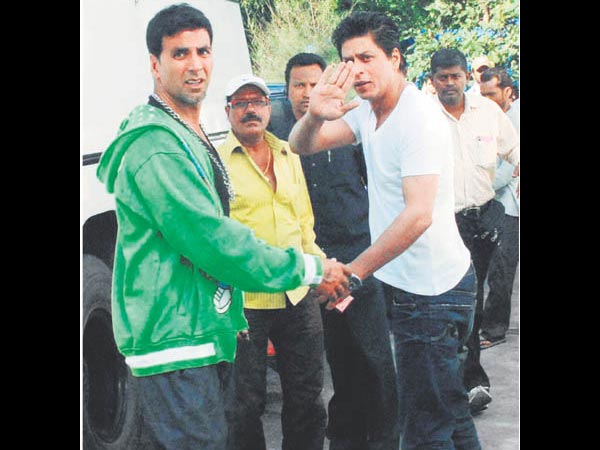 Akki With SRK