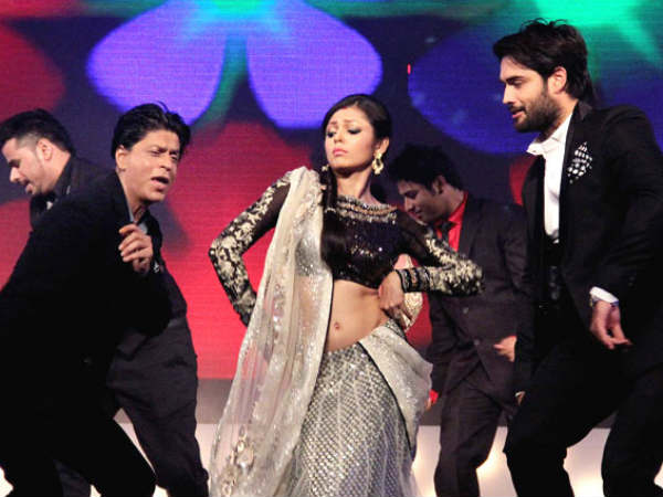  SRK With Drashti Dhami And Vivian 