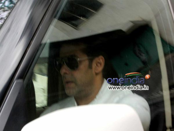 Salman In Car