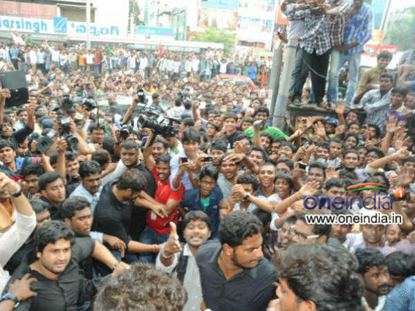 Bunny Fans At Launch Of Lot 
