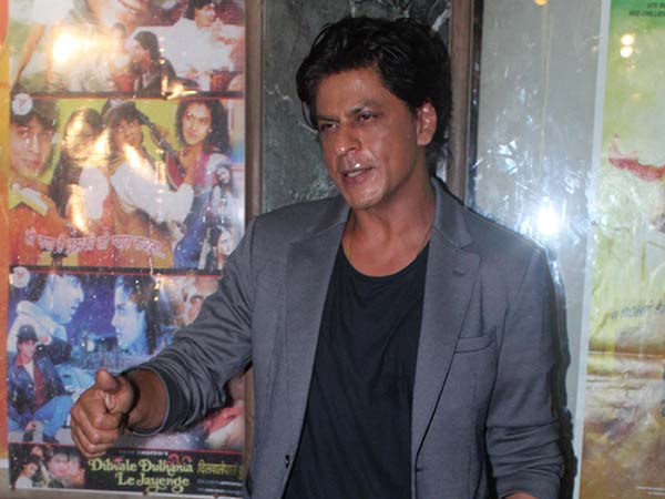 SRK Looks Tired SRK Looks Tired