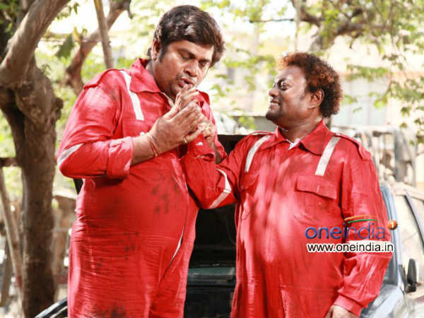 Raghu And Sadhu's Roles In CD