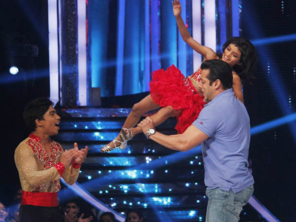 Salman Khan With Sonali And Somanth 