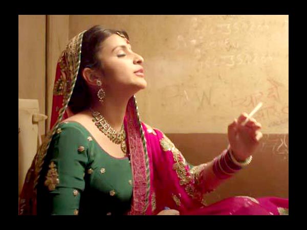  Parineeti As Gayatri 