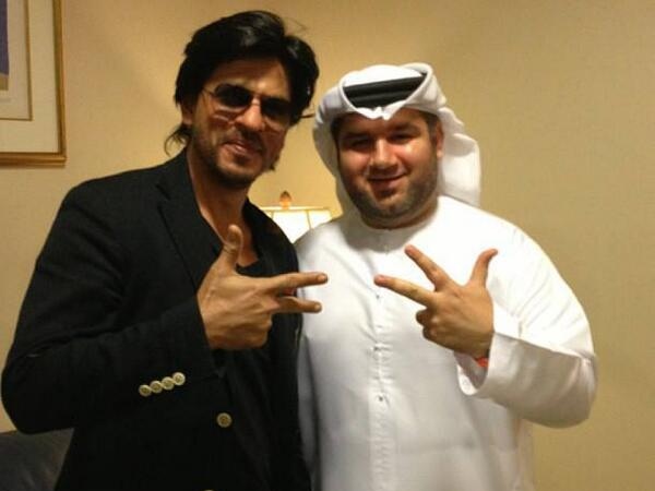 SRK With A Fan
