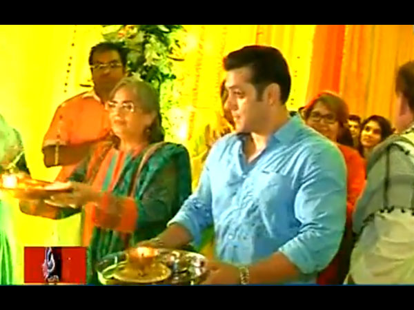 Salman And His Mom