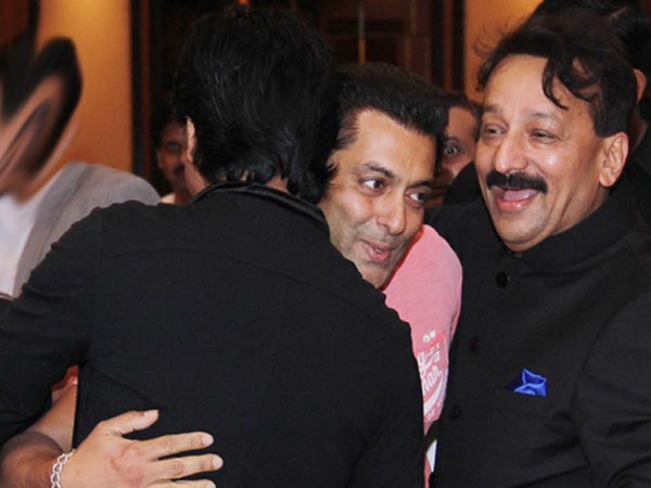 Why Did He Hug SRK?