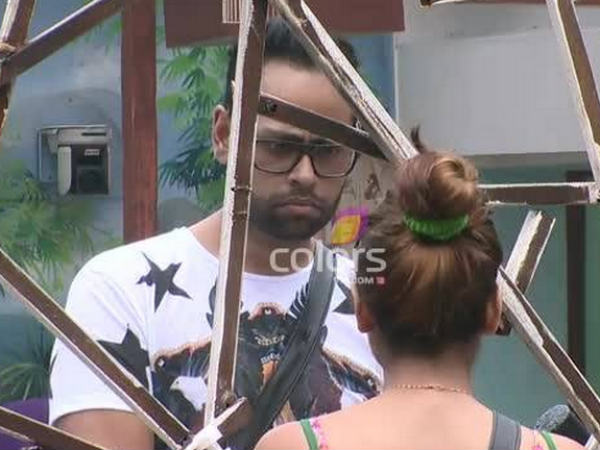 Andy Apologised To Pratyusha