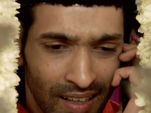 Ayaan Hiding From Vikram