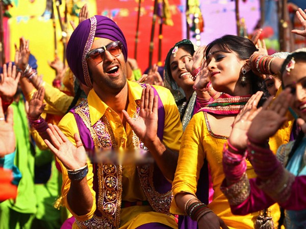 Ranbir-Pallavi Bhangra