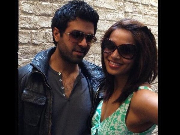 Bipasha Dating Harman