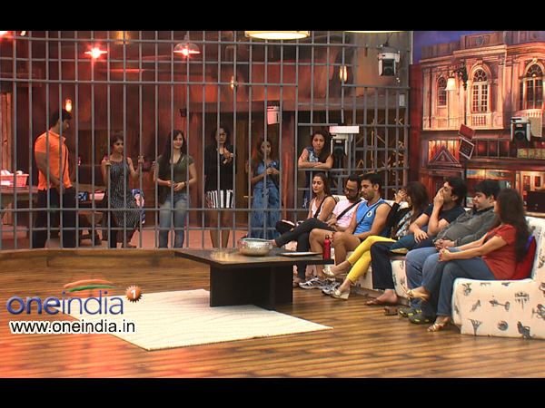 Rajat Gets Emotional 