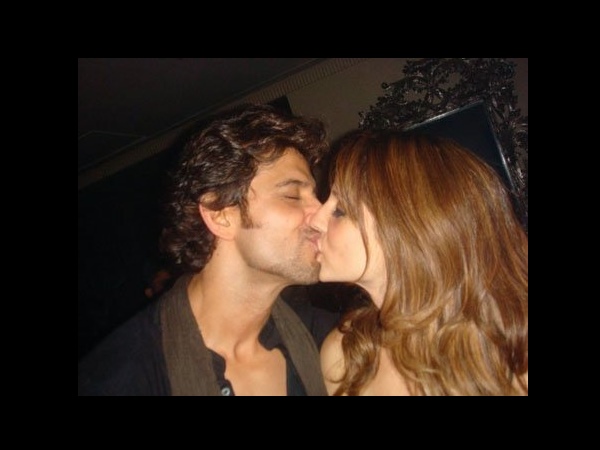 Hrithik-Sussanne Kissing