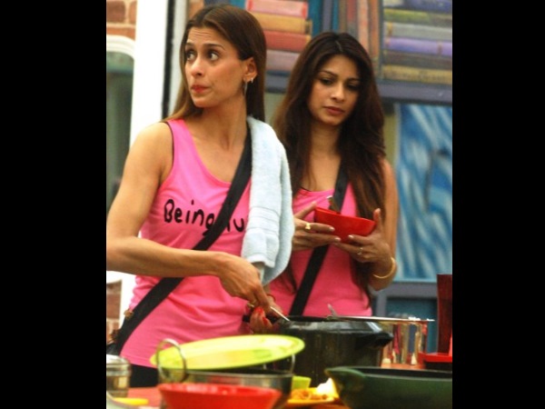 Shilpa And Tanisha 