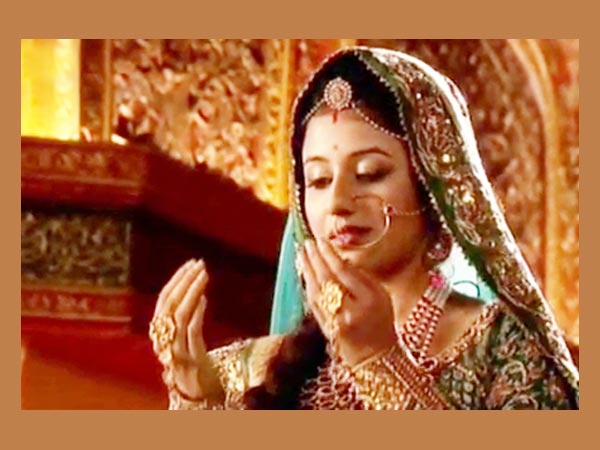 Jodha Prays 