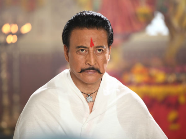 Ashutosh Lohani ‏@FilmPredictions