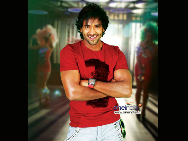 Mohanlal ‏@sensexxxxx