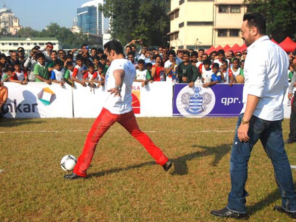 Salman Plays Football