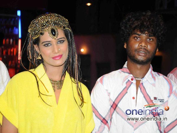 Rajesh With Poonam Pandey Rajesh With Poonam Pandey